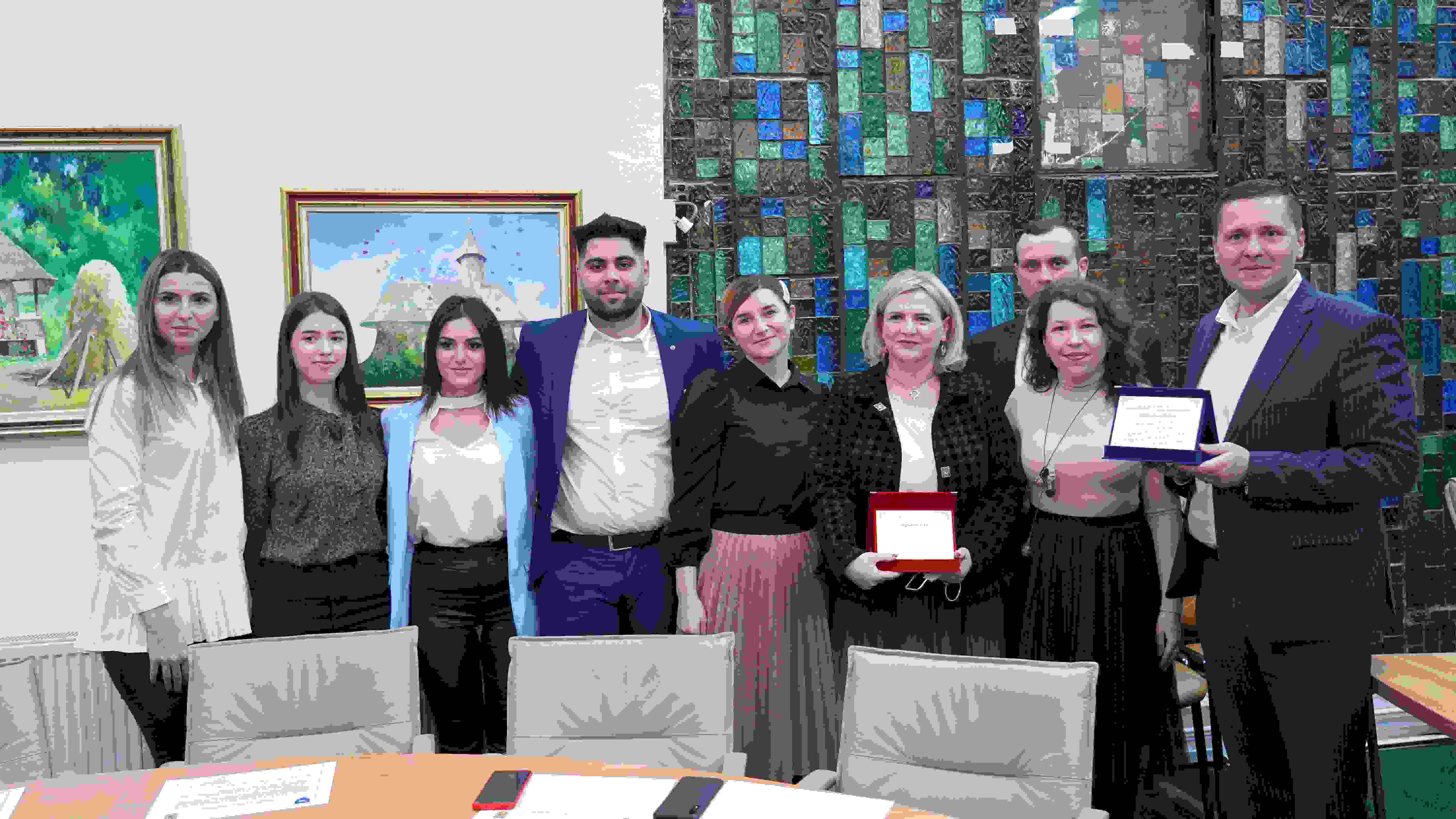  Programul „Internship la Consiliul Județean Dâmbovița” a ajuns la final