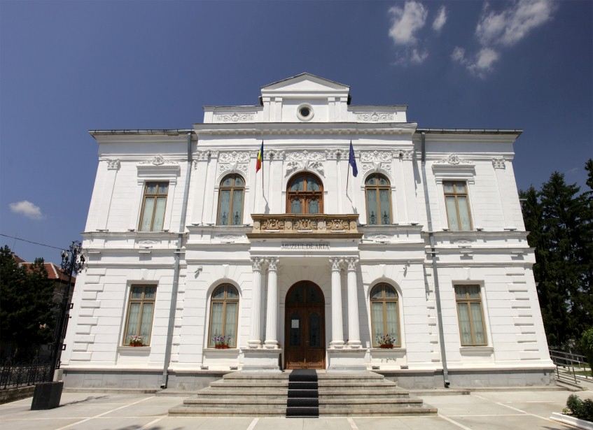 Programul de deratizare și dezinsecție al muzeelor aflate în administrarea Complexului Național Muzeal Curtea Domnească Târgoviște